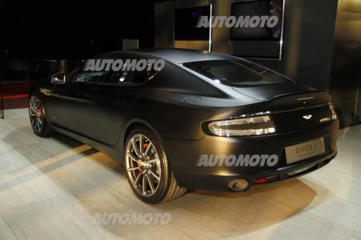 Aston Martin al Salone di Parigi 2014 (7)