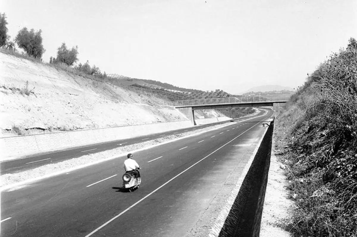 L'Autostrada del Sole compie 50 anni. Fiore all'occhiello nell'Italia del "boom" (3)