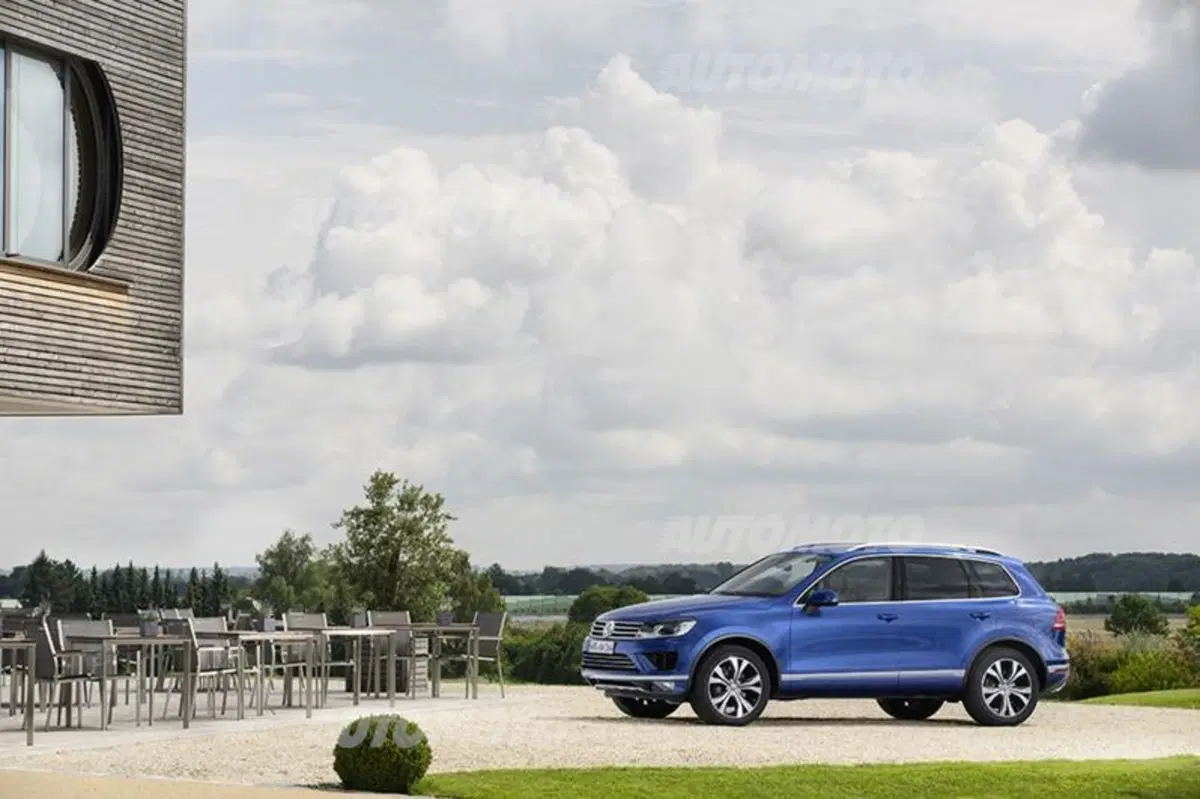 Volkswagen Touareg restyling (22)