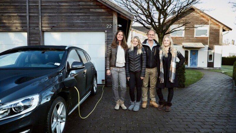 Volvo Drive Me: la prima auto a guida autonoma &quot;affidata&quot; a una famiglia