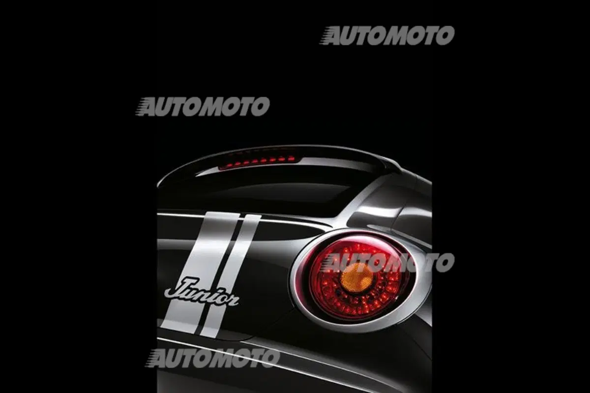Alfa Romeo MiTo Junior: un allestimento grintoso per i giovani (4)