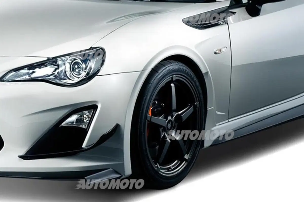 Toyota GT86 14R60: una edizione limitata per il Giappone (4)