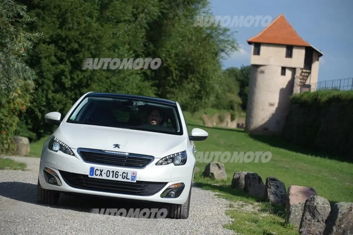 Peugeot 308 1.2 Pure Tech (4)