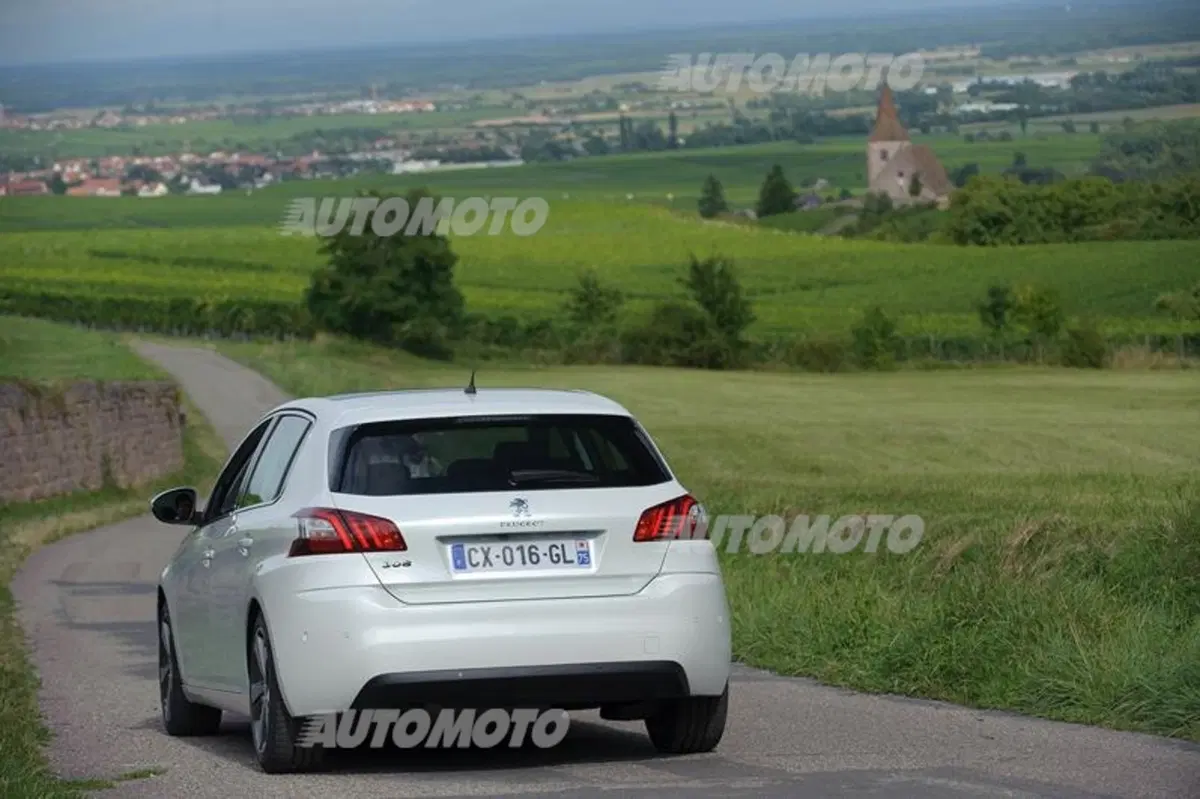 Peugeot 308 1.2 Pure Tech (9)