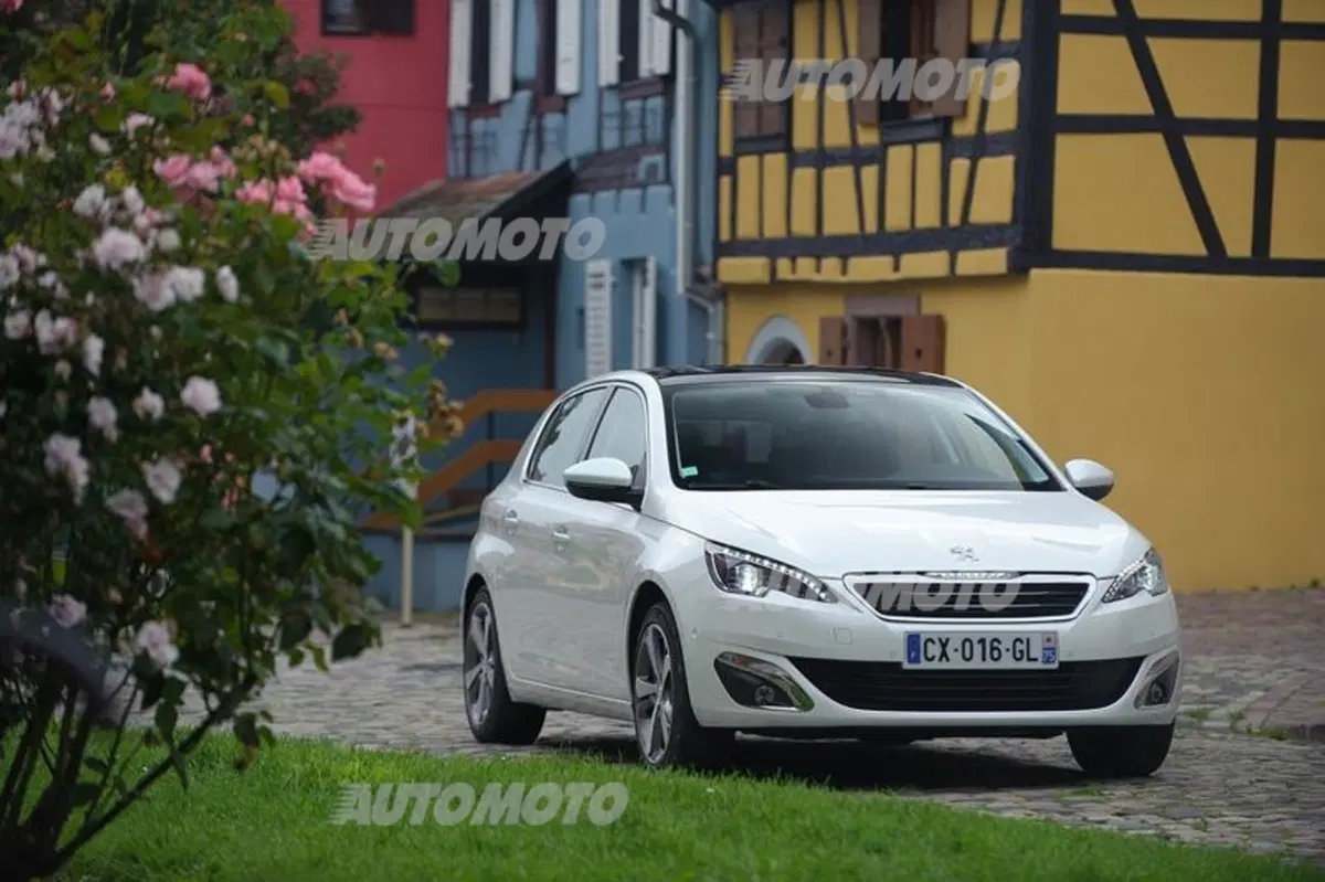 Peugeot 308 1.2 Pure Tech (21)