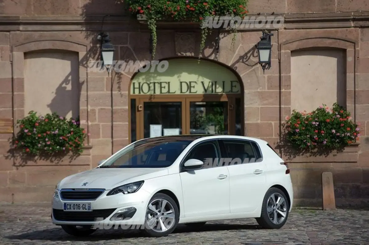 Peugeot 308 1.2 Pure Tech (37)