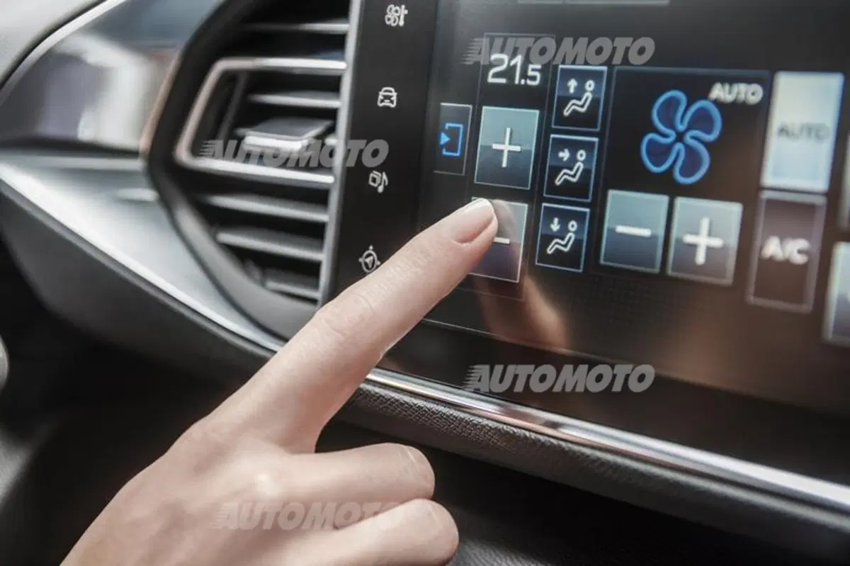 Peugeot 308 1.2 Pure Tech (53)