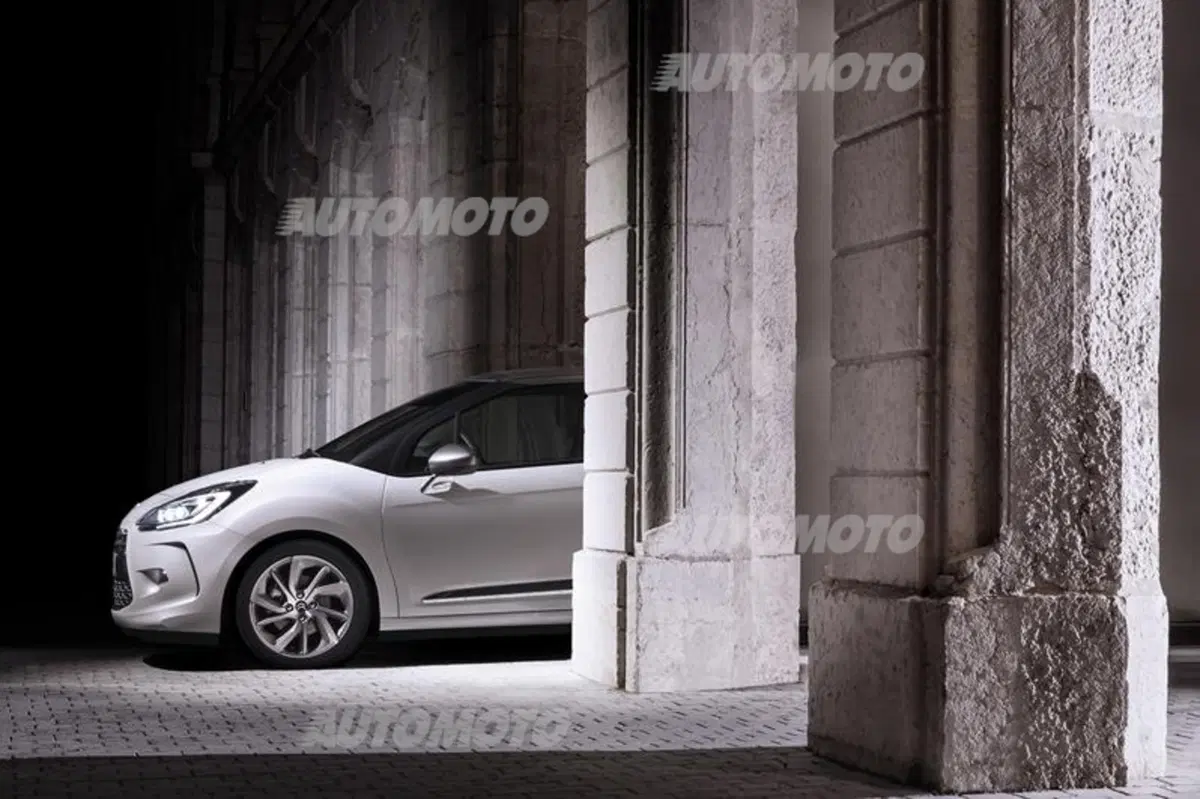 DS 3 e DS 3 Cabrio restyling (63)