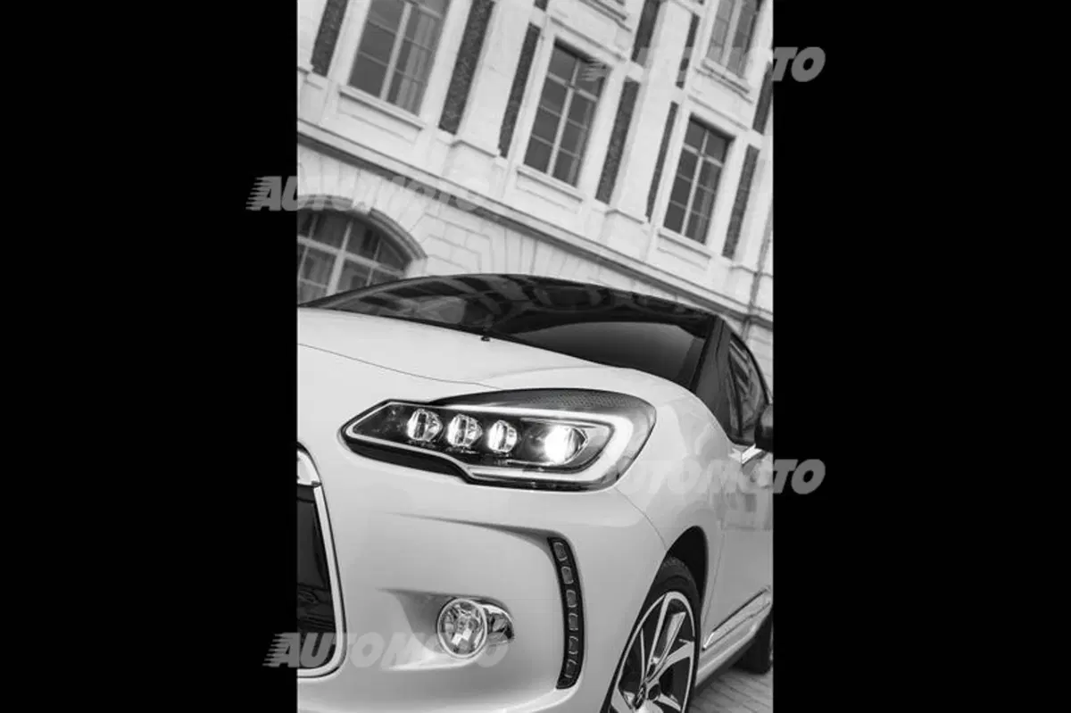 DS 3 e DS 3 Cabrio restyling (64)