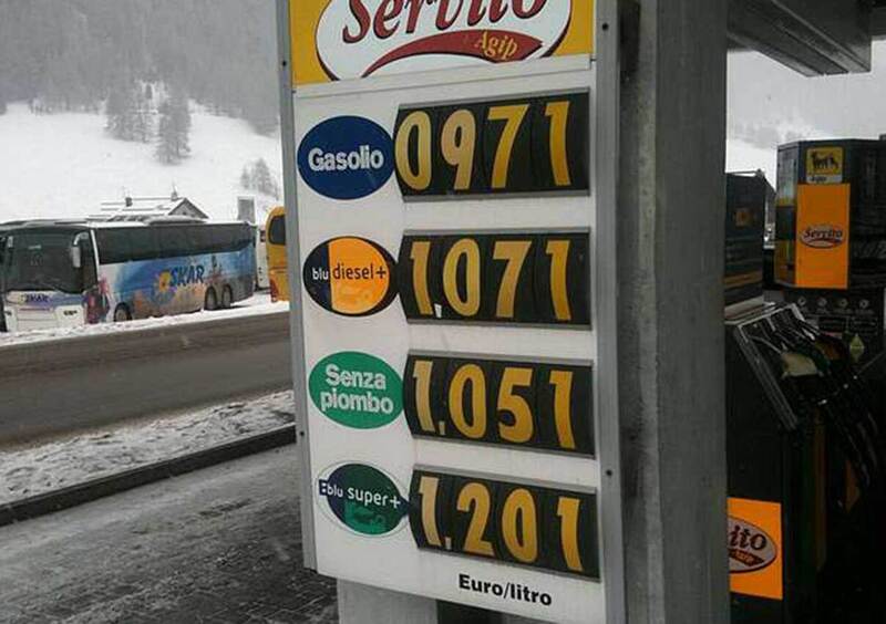 Filosofia della tecnica. Carburanti a prezzi stracciati a Livigno: che senso ha?