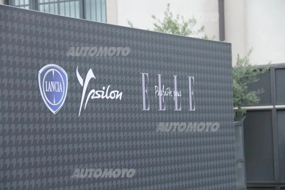 Lancia Ypsilon Elle: presentata a Milano la “top di gamma al femminile” (20)