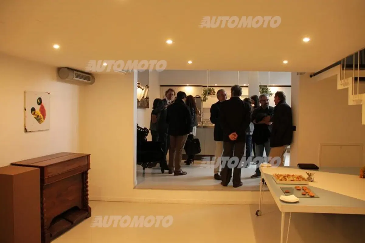 Lancia Ypsilon Elle: presentata a Milano la “top di gamma al femminile” (25)