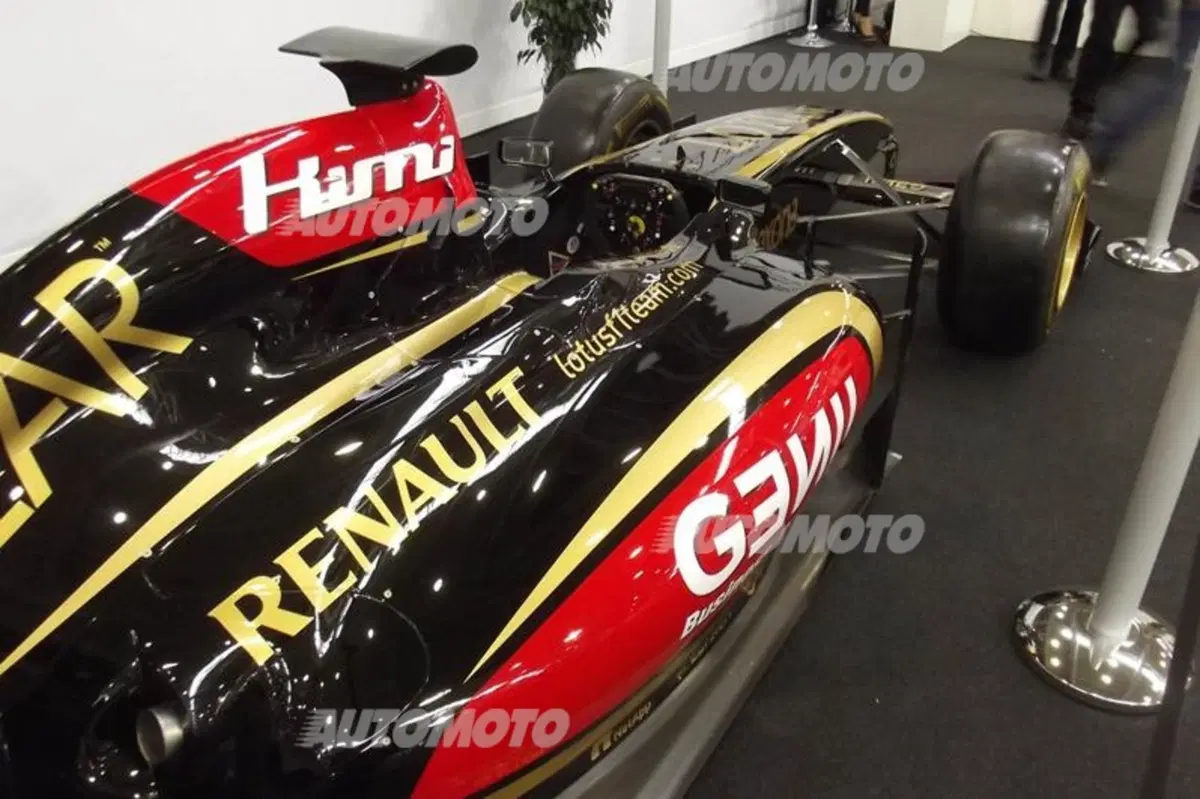 Supercar va in scena a Roma: il bello delle quattro ruote (9)