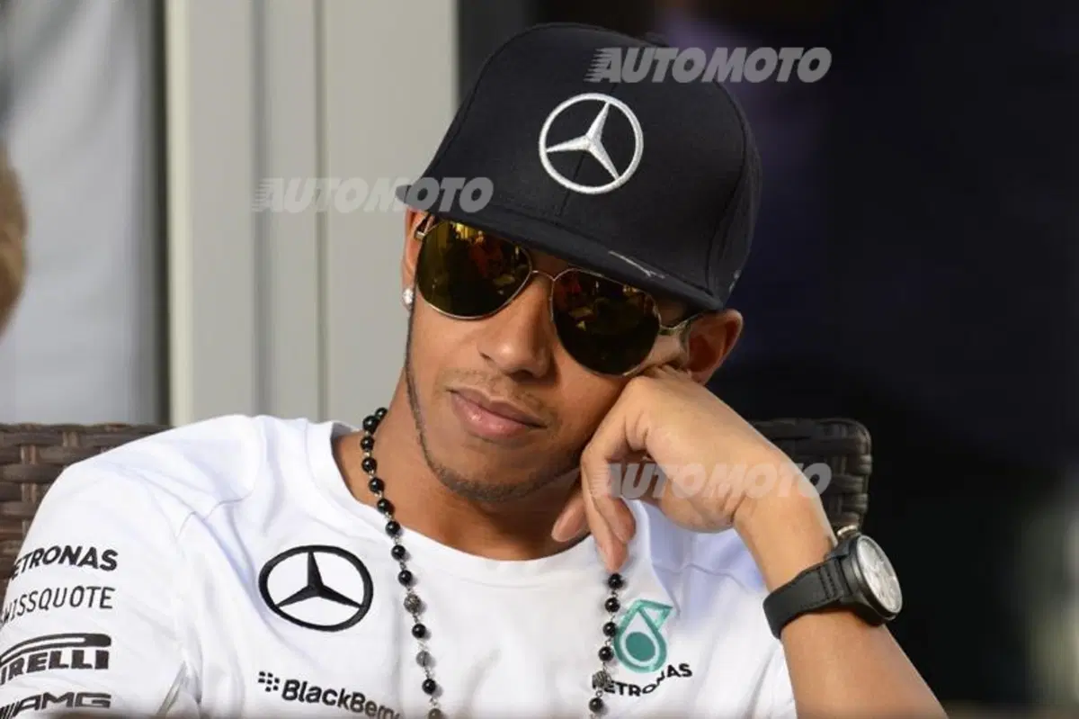 Formula 1 Russia 2014: Hamilton in pole. Disastro Vettel, Alonso ci prova (12)