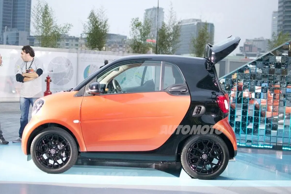 smart fortwo: la nuova generazione presentata ufficialmente a Milano (7)