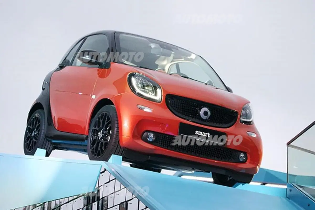 smart fortwo: la nuova generazione presentata ufficialmente a Milano (9)