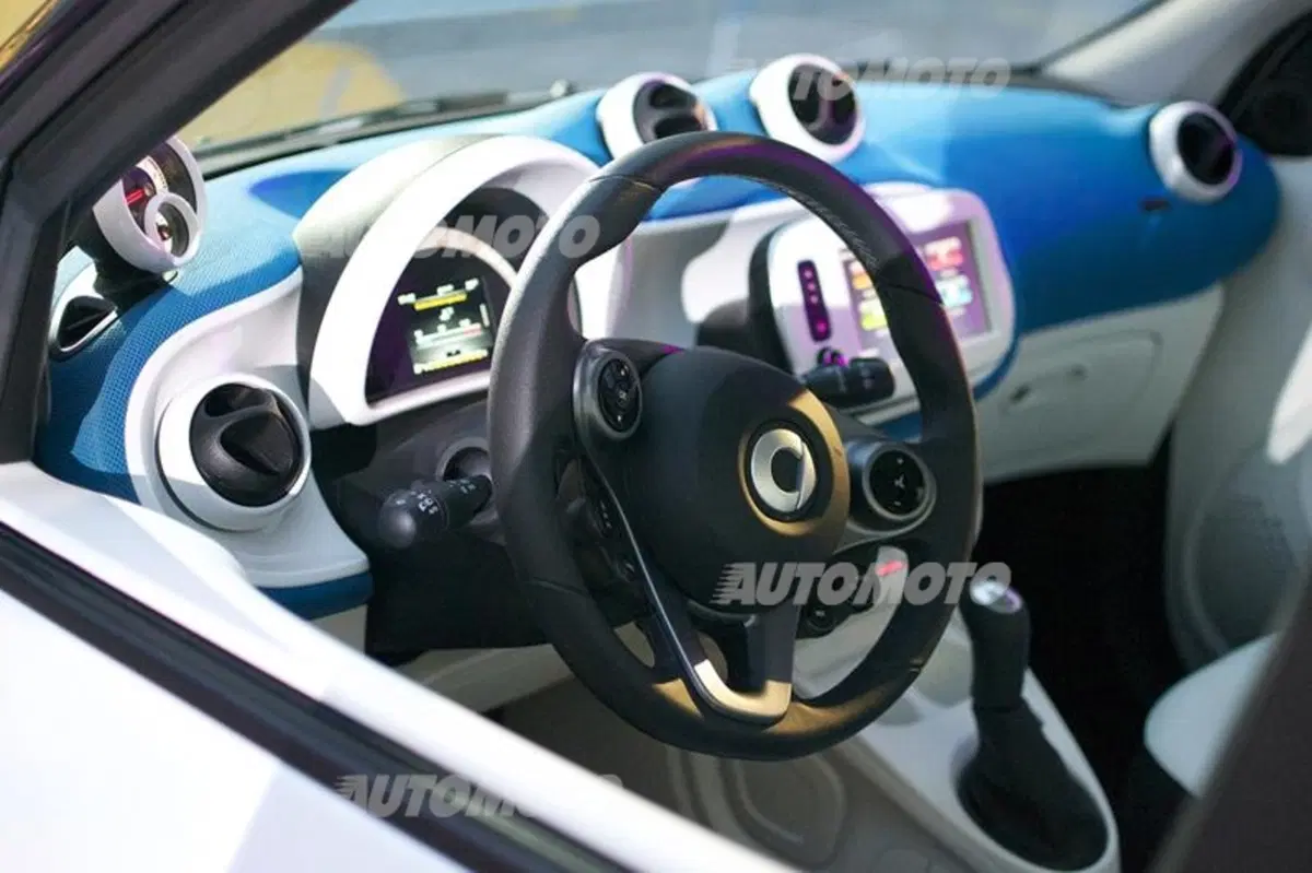 smart fortwo: la nuova generazione presentata ufficialmente a Milano (11)
