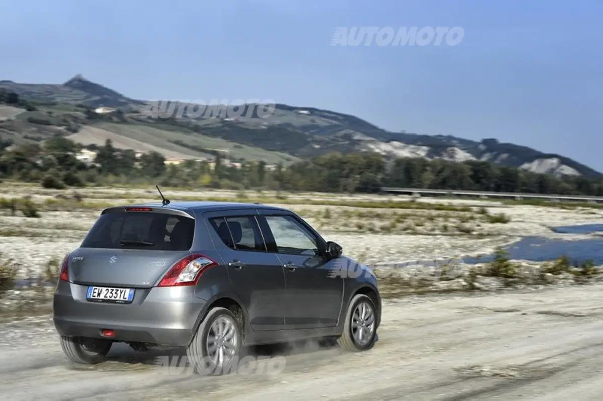 Suzuki Swift 4x4 DualJet (19)