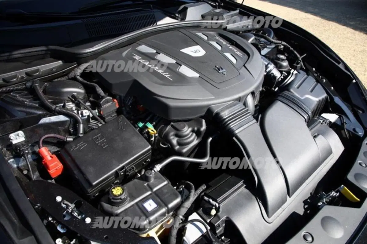 Bosch & Maserati: a Parigi in prima classe con consumi da diesel (20)