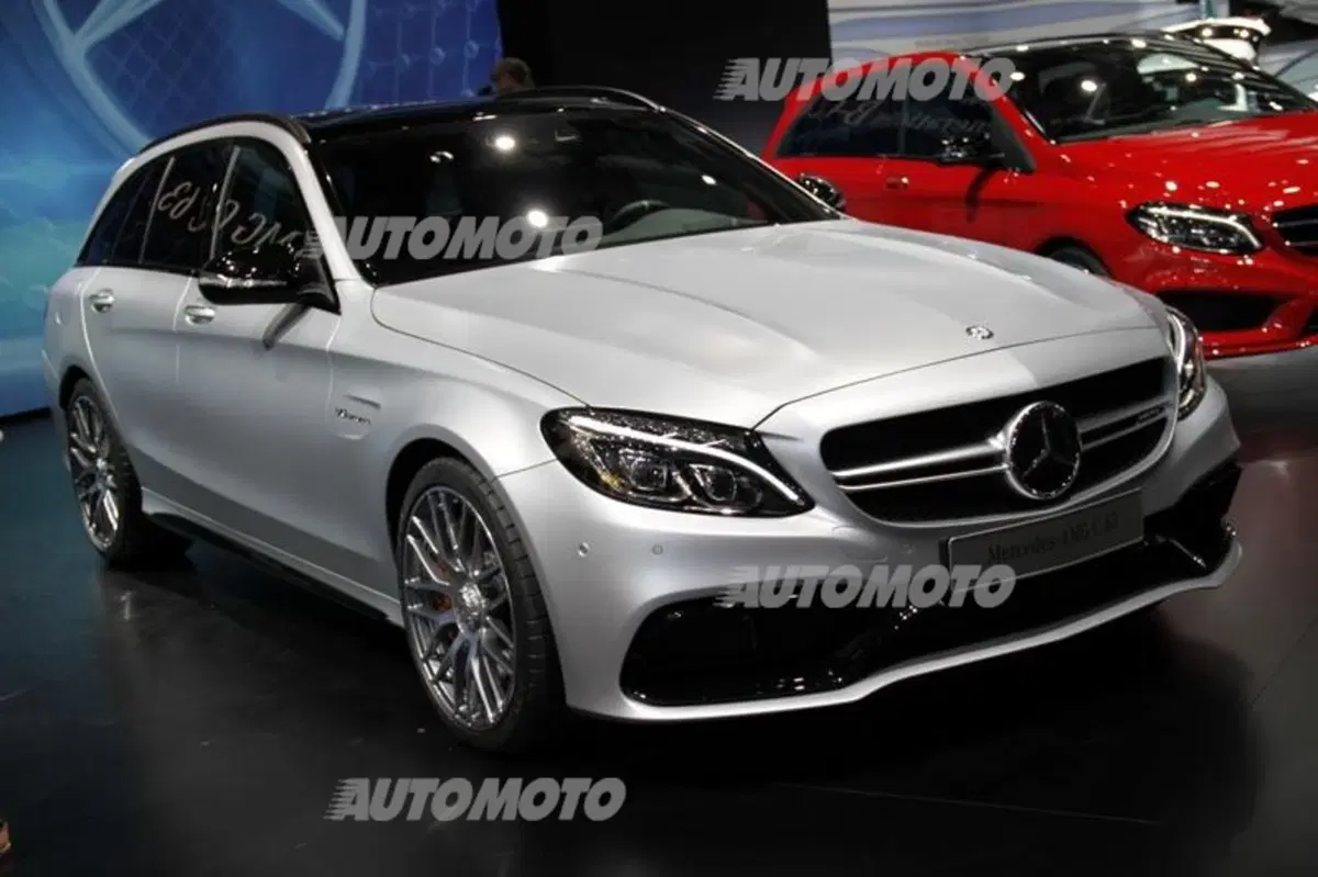 Salone di Parigi 2014: tutte le supercar (13)