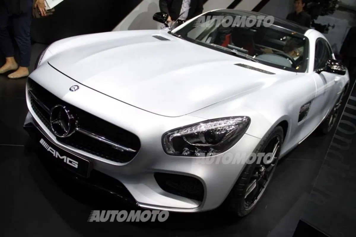 Salone di Parigi 2014: tutte le supercar (15)