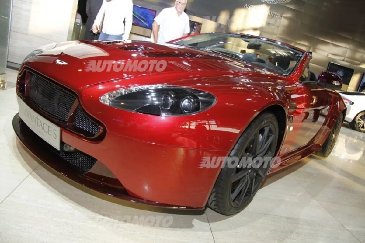Salone di Parigi 2014: tutte le supercar (24)