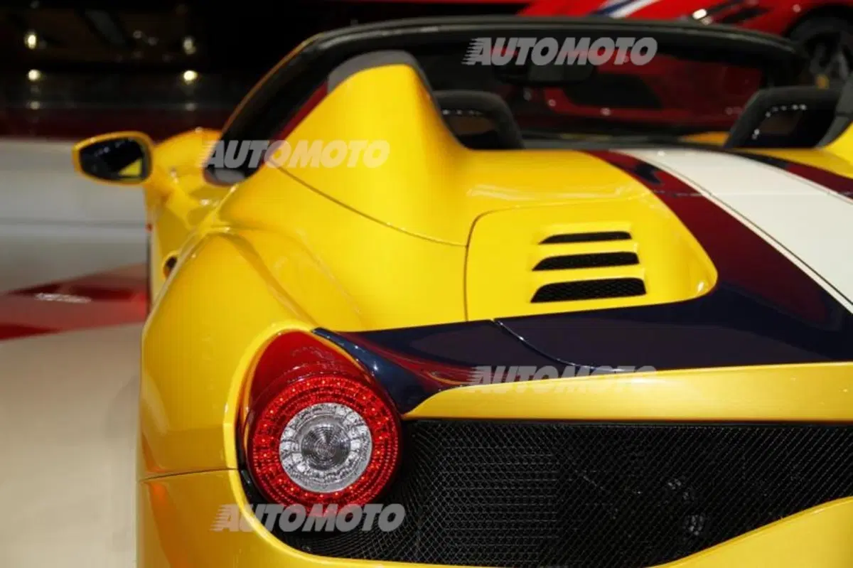 Salone di Parigi 2014: tutte le supercar (29)