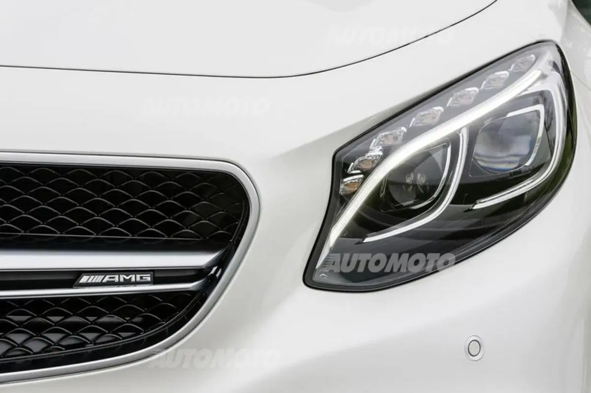 Salone di Parigi 2014: tutte le supercar (32)