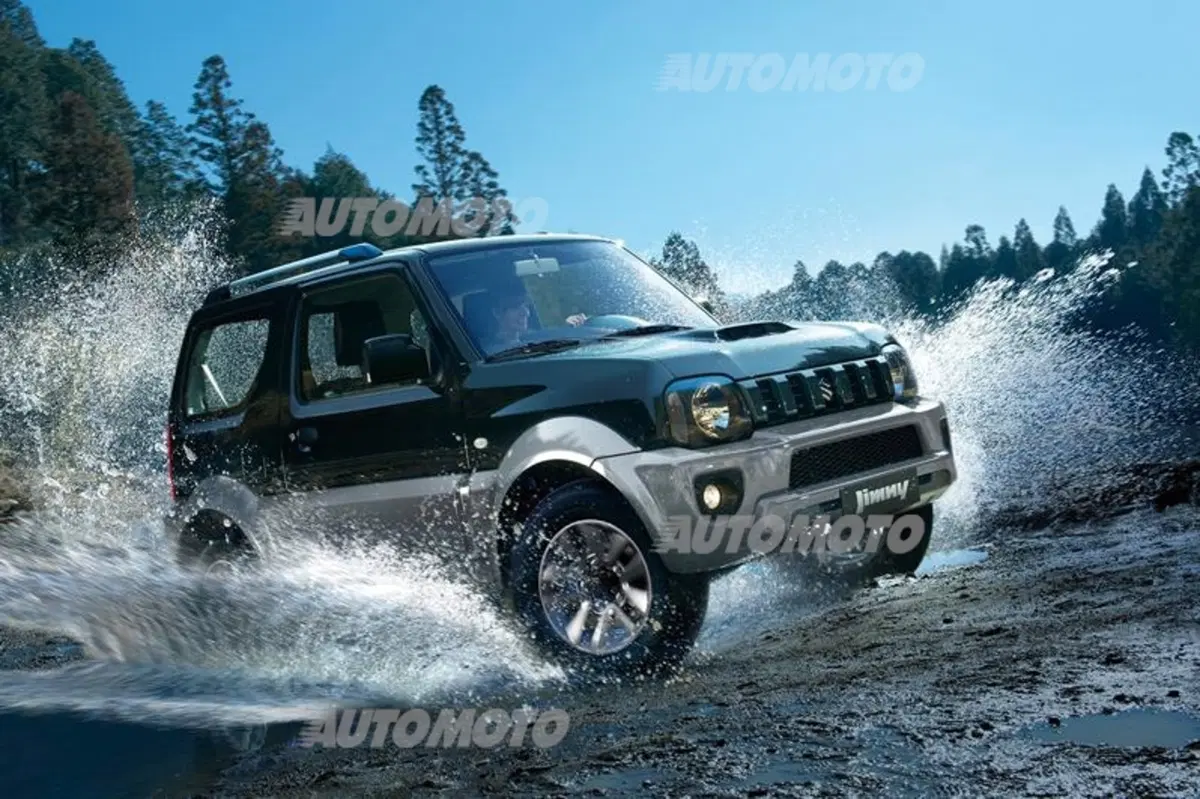 Suzuki Jimny Arì: con la forza di una formica traina 30 tonnellate [video] (12)
