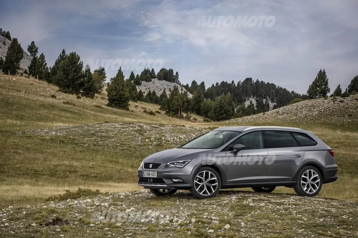 SEAT Leon X-Perience: tutte le informazioni e i prezzi (10)
