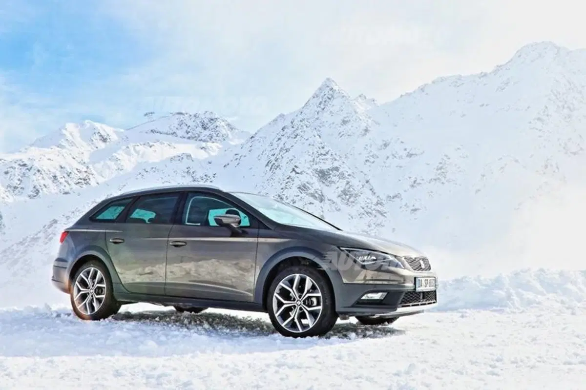 Seat Leon X-Perience: è il momento della video-prova su neve (11)