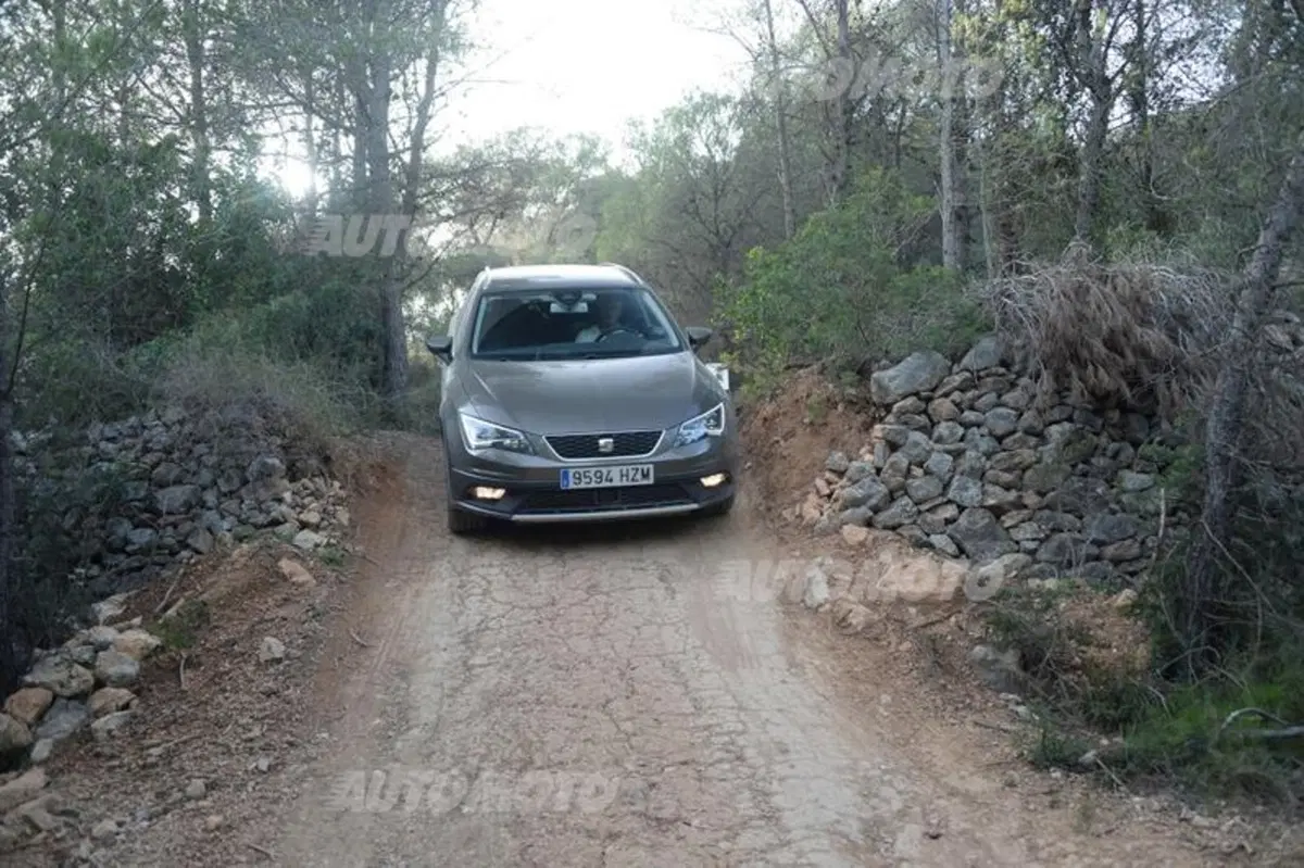 Seat Leon X-Perience: è il momento della video-prova su neve (19)