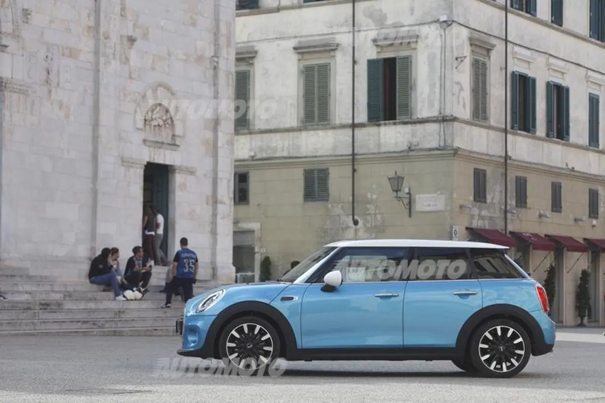 Mini 5 porte (36)