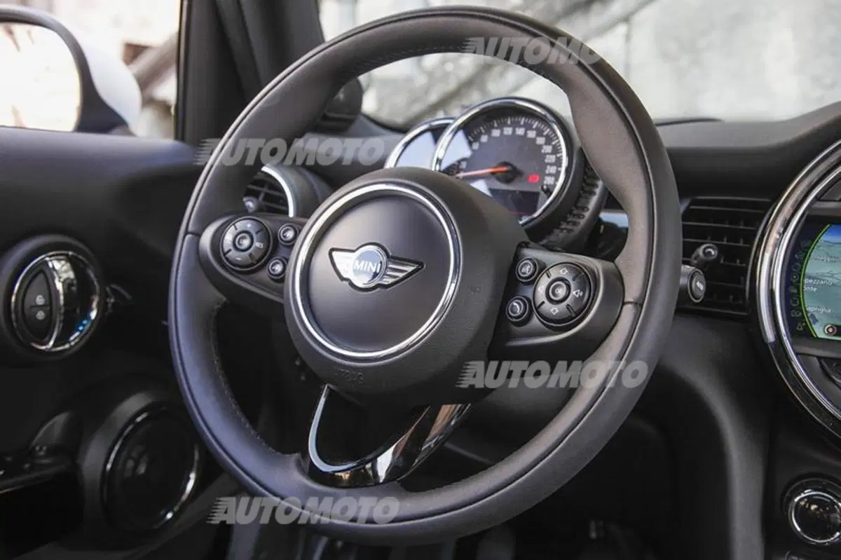Mini 5 porte (48)