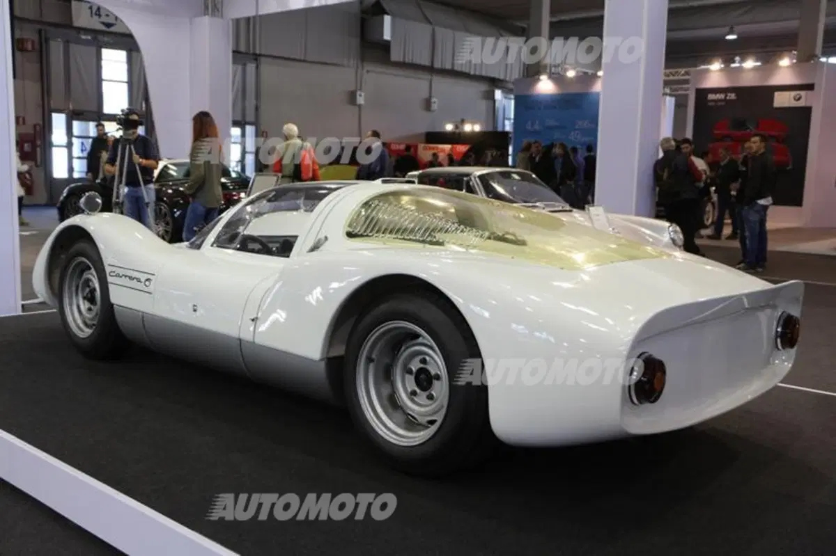 Auto e Moto d'Epoca 2014: tanta voglia di ricordare. Le immagini live (17)