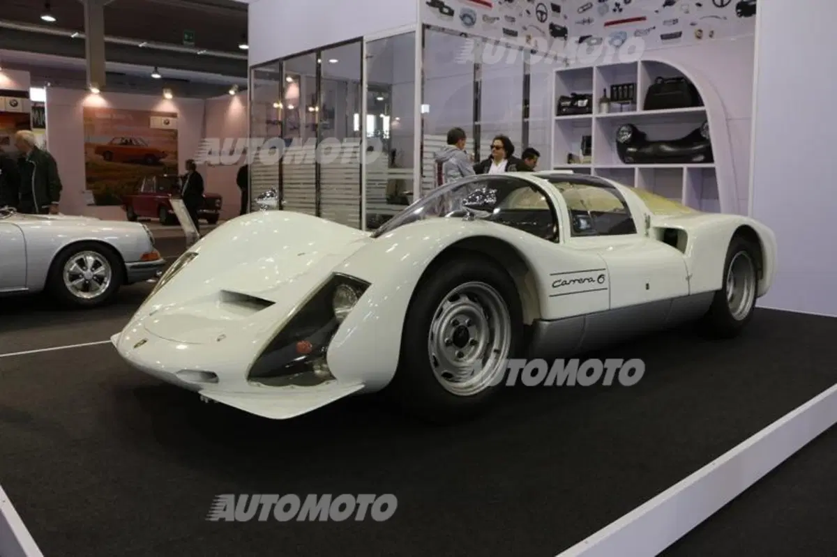 Auto e Moto d'Epoca 2014: tanta voglia di ricordare. Le immagini live (18)