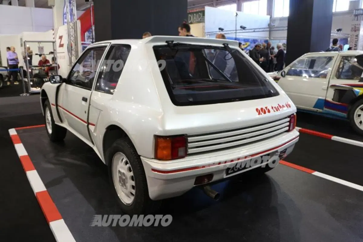 Auto e Moto d'Epoca 2014: tanta voglia di ricordare. Le immagini live (40)