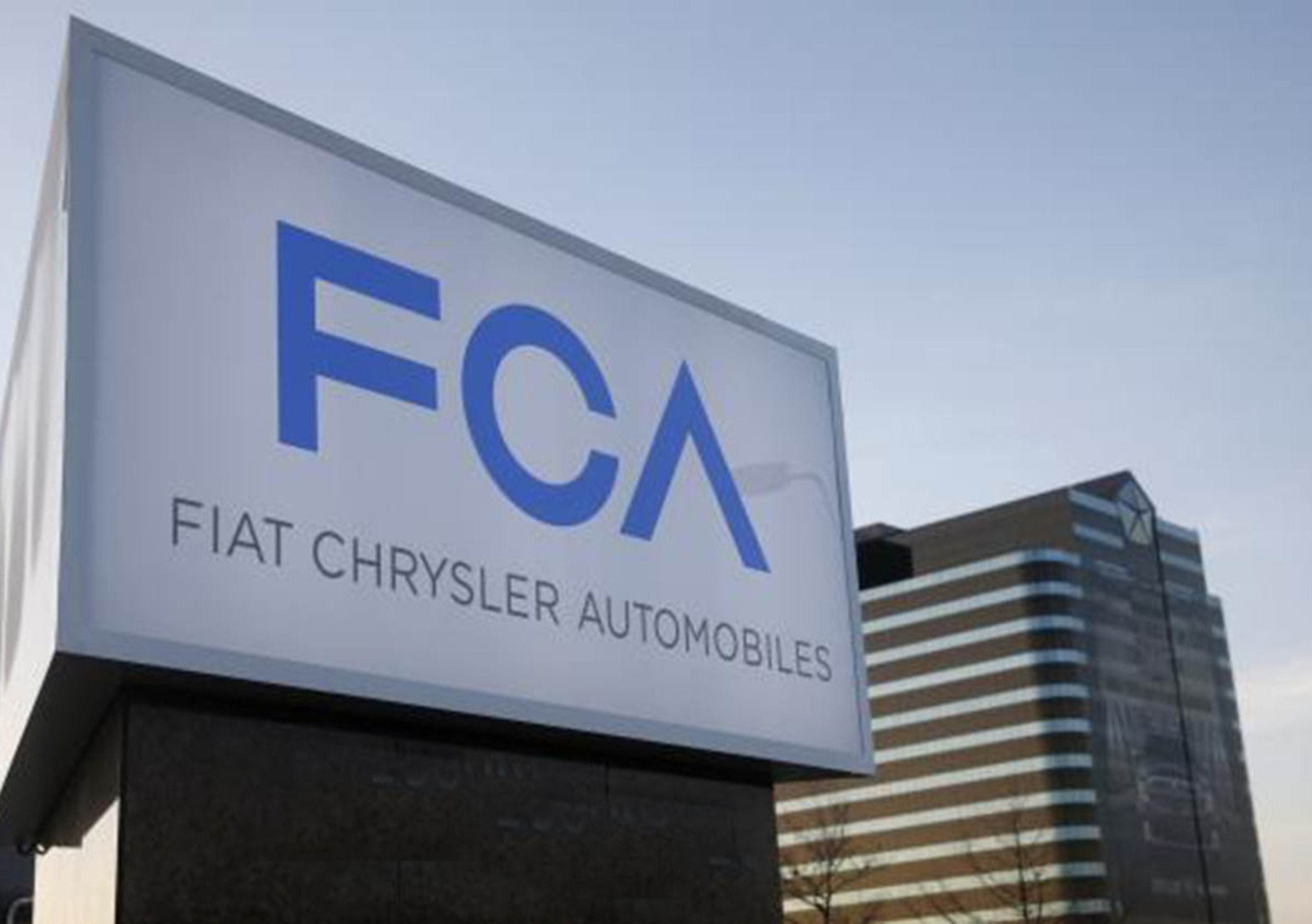 Fiat-Chrysler, maximulta da 105 milioni di dollari per irregolarit&agrave; nei richiami
