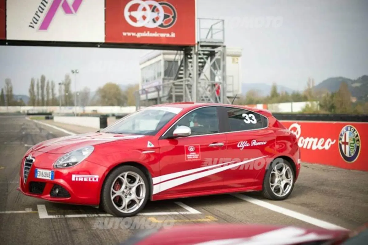 Corsi di guida Evoluta Alfa Romeo (17)