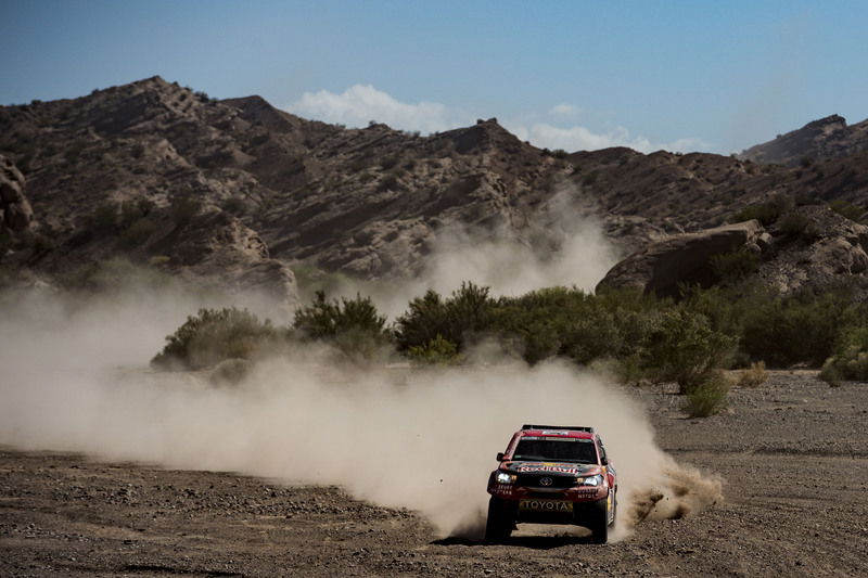 Dakar 2017, Tappa 10: vincono Barreda (Honda) e Peterhansel (Peugeot), ma &egrave; &rdquo;Strage&rdquo;!