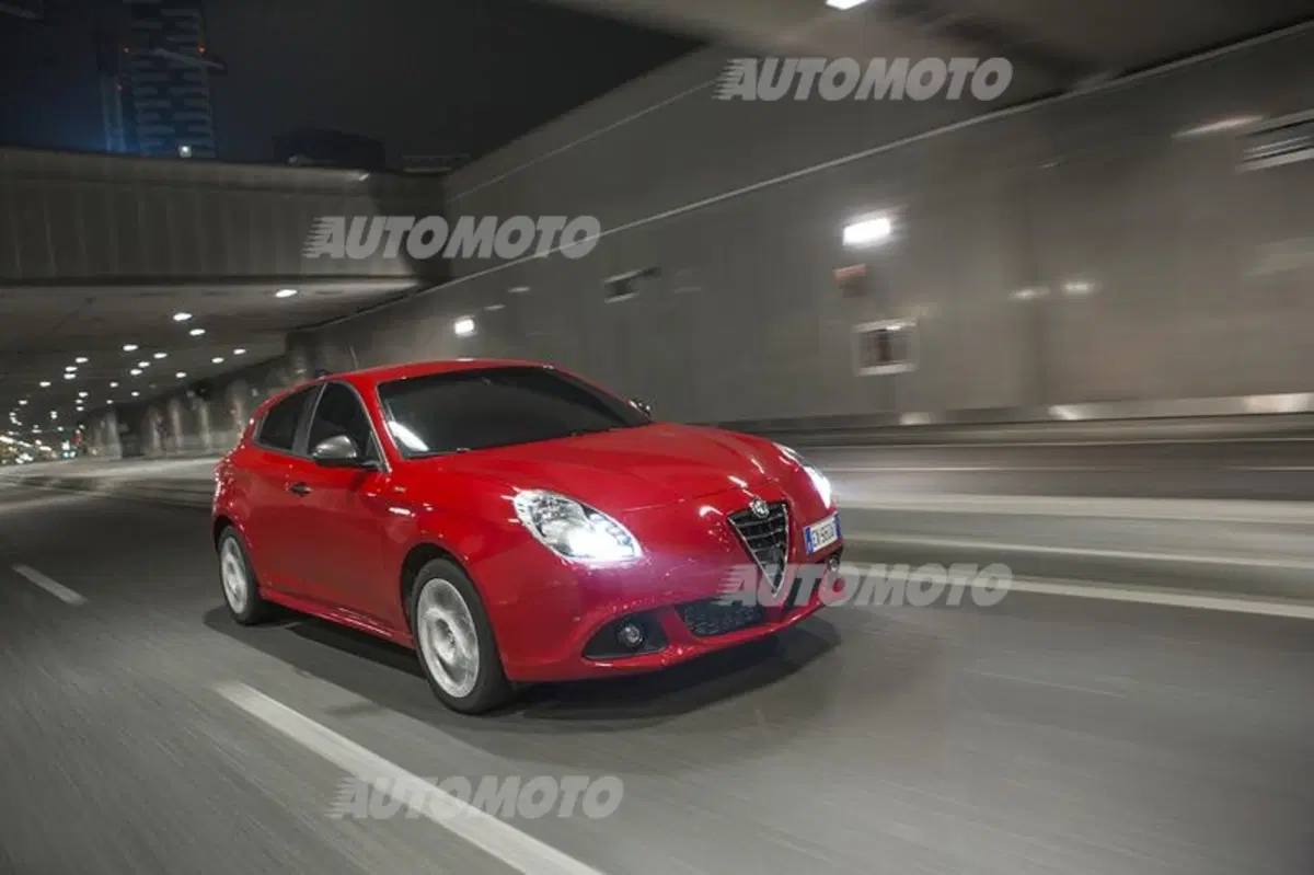Alfa Romeo Giulietta Sprint (11)