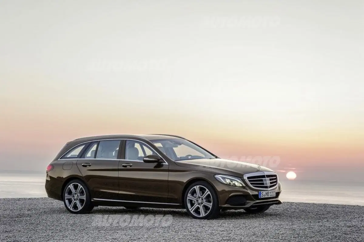 Mercedes C300 BlueTec Hybrid (25)