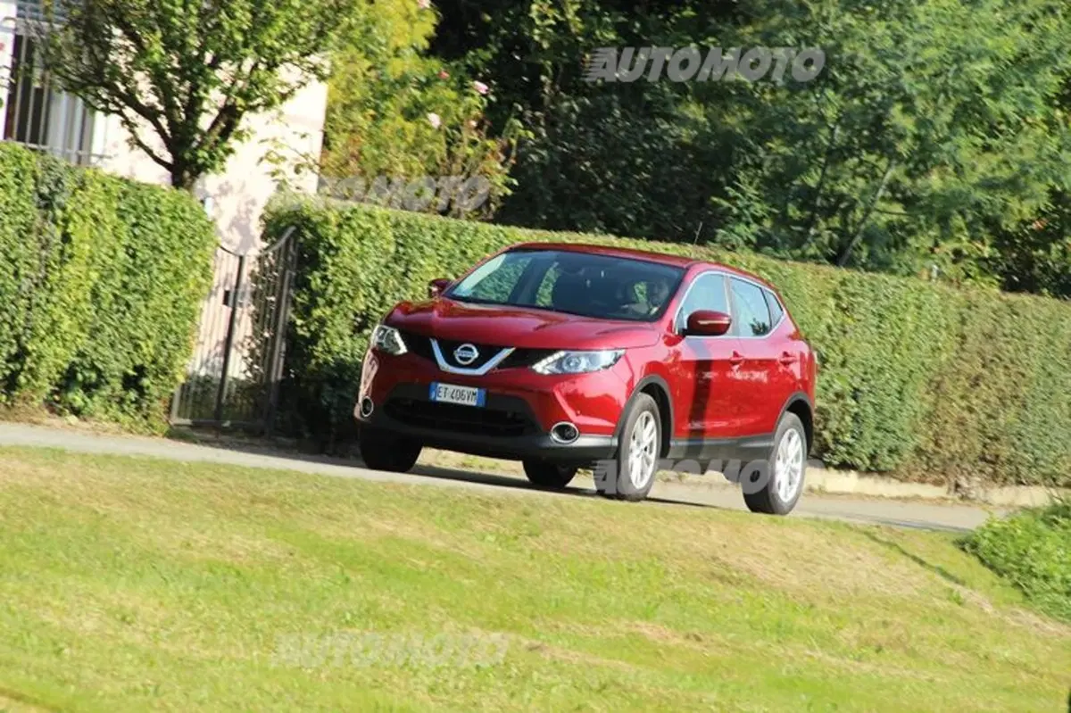 Nissan Qashqai 1.2 DIG-T (12)