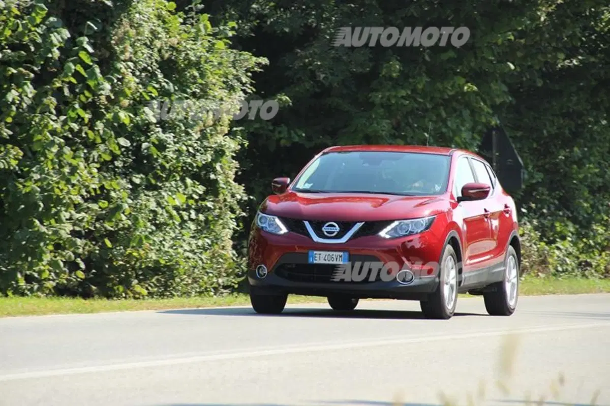 Nissan Qashqai 1.2 DIG-T (28)