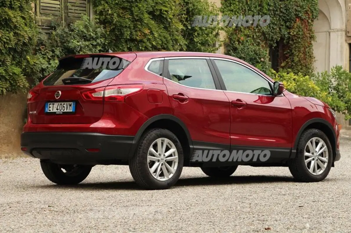 Nissan Qashqai 1.2 DIG-T (43)
