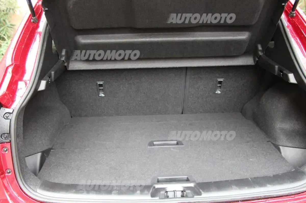 Nissan Qashqai 1.2 DIG-T (70)