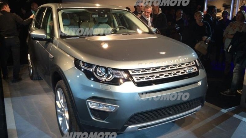 Nuova Land Rover Discovery Sport: la SUV all-Activity di tendenza