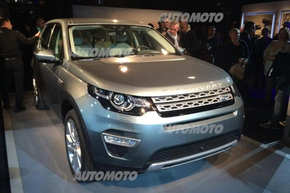 Nuova Land Rover Discovery Sport: la SUV all-Activity di tendenza (7)