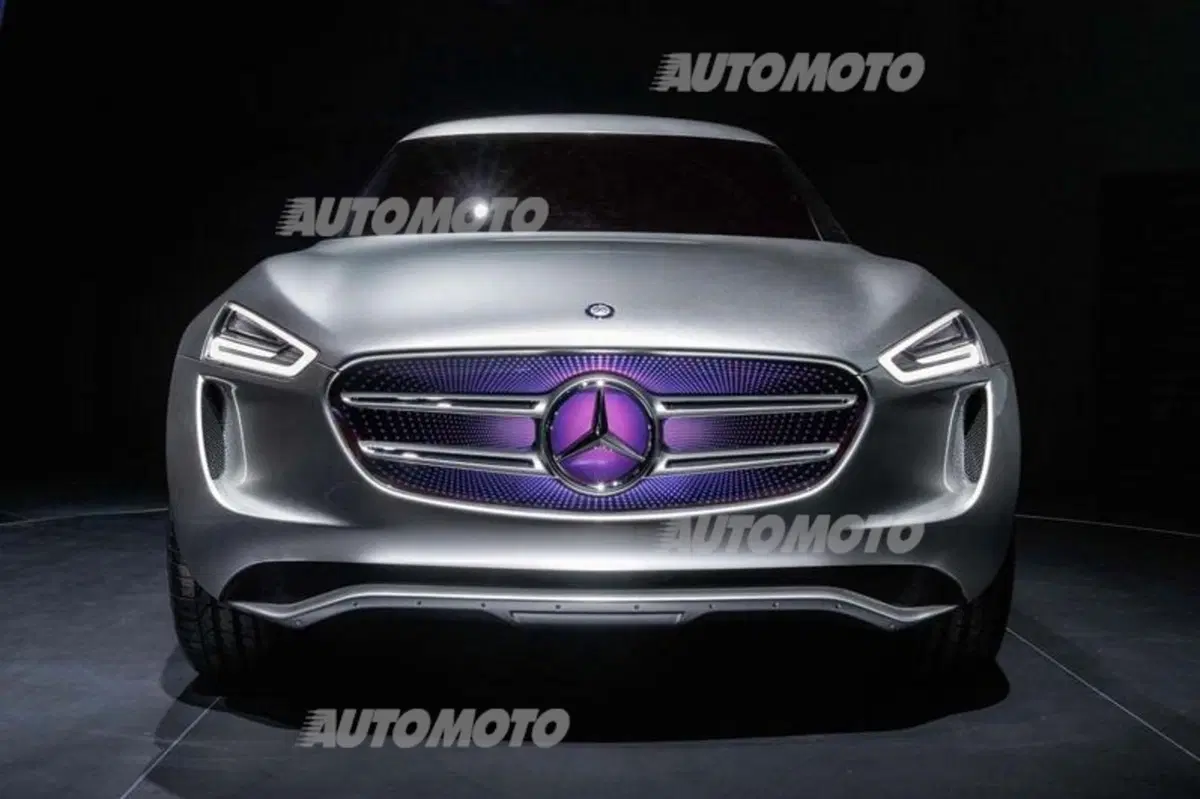 Mercedes-Benz G-Code concept: ibrido a idrogeno (7)