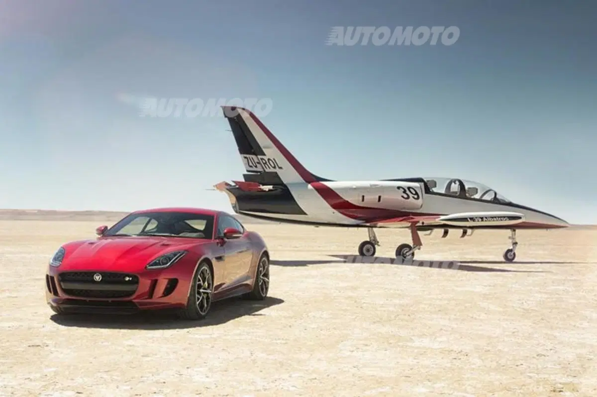 Jaguar F-Type R AWD: con la trazione integrale si incolla a terra (3)